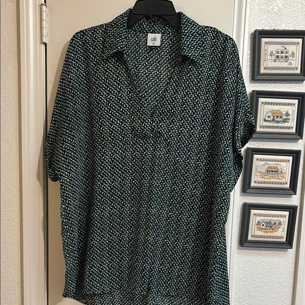 CAbi Black and Green Short Sleeve Collared Blouse